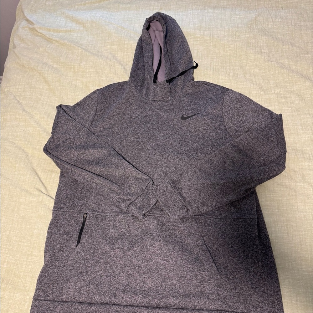 Nike Dri-FIT Standard Fit Hoodie